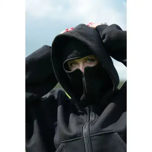 Balaclava Hoodie™ - El buzo con capota pasamontañas para un estilo callejero brutal